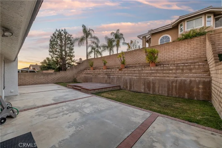 6059 Via Toledo, La Verne, California 91750