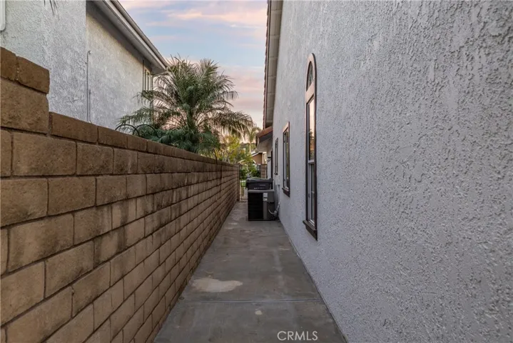 6059 Via Toledo, La Verne, California 91750