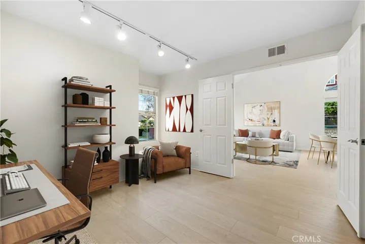 6059 Via Toledo, La Verne, California 91750