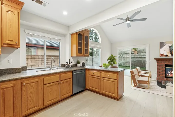 6059 Via Toledo, La Verne, California 91750