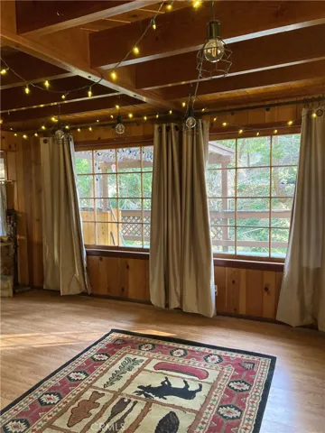 24782 Faulhorn, Crestline, California 92325