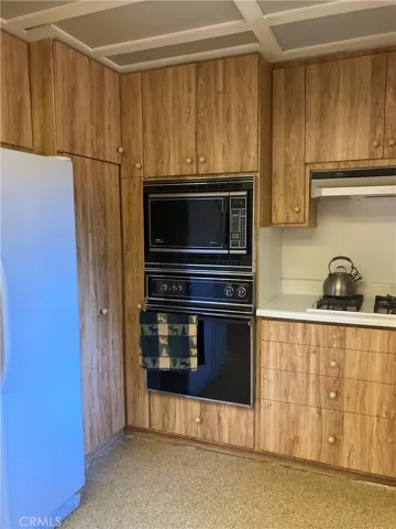 24782 Faulhorn, Crestline, California 92325