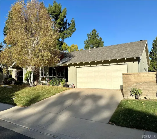 25446 Via Macarena, Valencia, California 91355