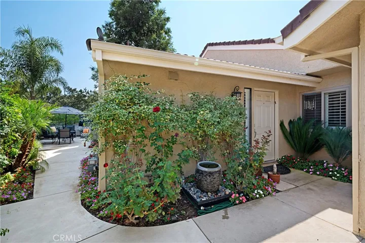 644 Campo Verde Court, Oak Park, California 91377