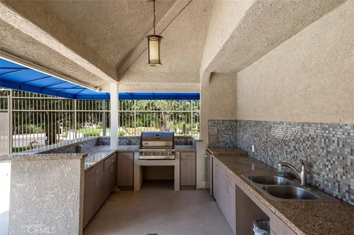 644 Campo Verde Court, Oak Park, California 91377