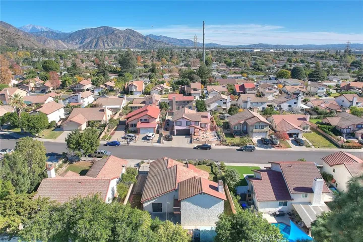 613 Woodland Court, Duarte, California 91010