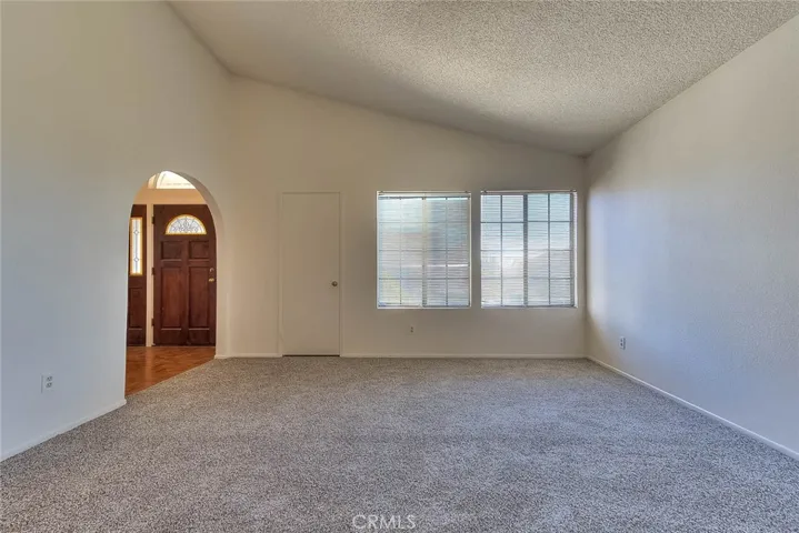 613 Woodland Court, Duarte, California 91010