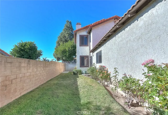 613 Woodland Court, Duarte, California 91010
