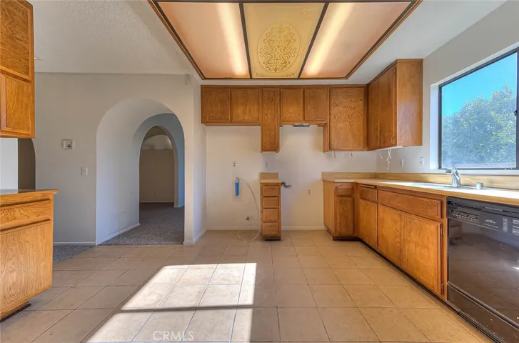 613 Woodland Court, Duarte, California 91010