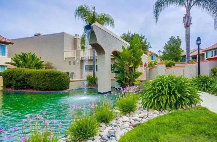 930 Via Mil Cumbres 115, Solana Beach, California 92075
