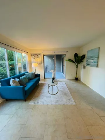 930 Via Mil Cumbres 115, Solana Beach, California 92075