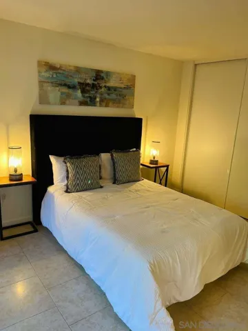 930 Via Mil Cumbres 115, Solana Beach, California 92075
