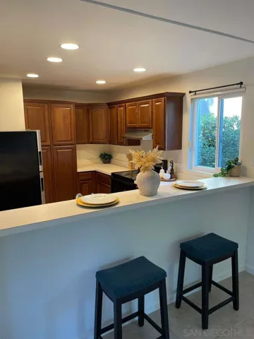 930 Via Mil Cumbres 115, Solana Beach, California 92075