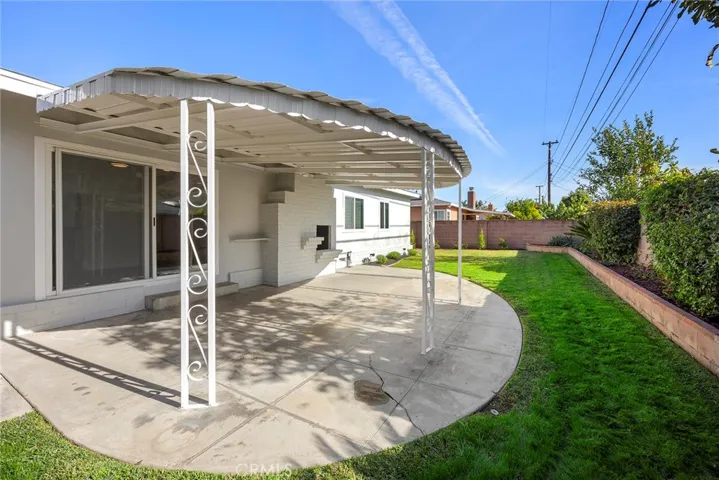 Direct access from family/dining room to backyard for seamless entertaining