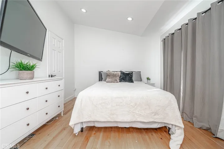 8302 Somerset Ranch Road D, Paramount, California 90723