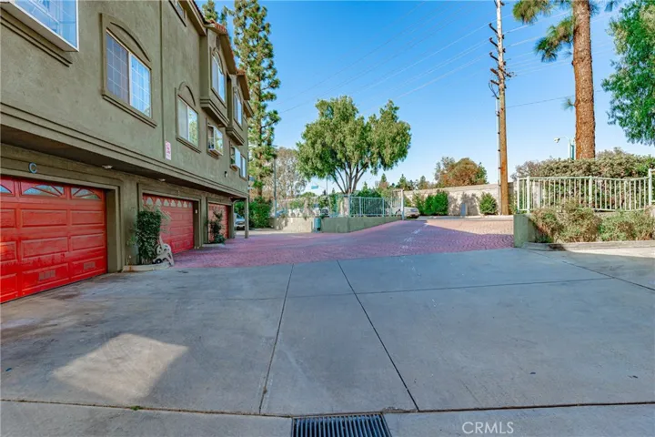 8302 Somerset Ranch Road D, Paramount, California 90723