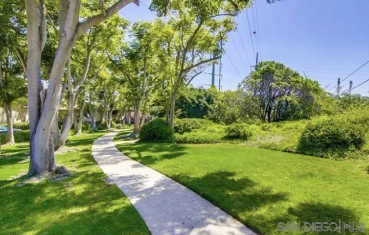 6027 Cirrus, San Diego, California 92110