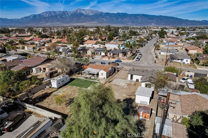 15025 Orchid Street, Fontana, California 92335