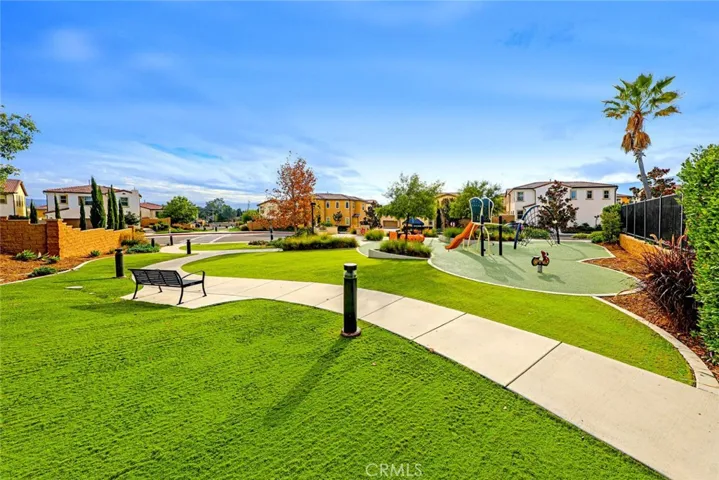 2824 Villa Catalonia Court, Corona, California 92881