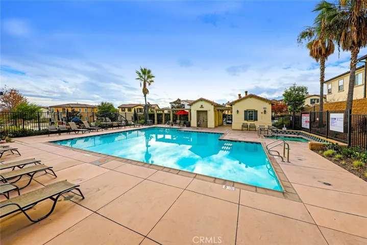 HOA Pool