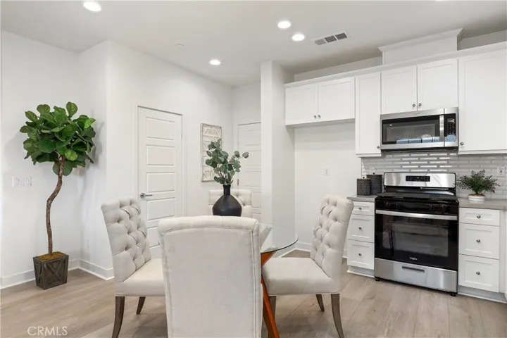 4071 E Peony Paseo, Ontario, California 91761