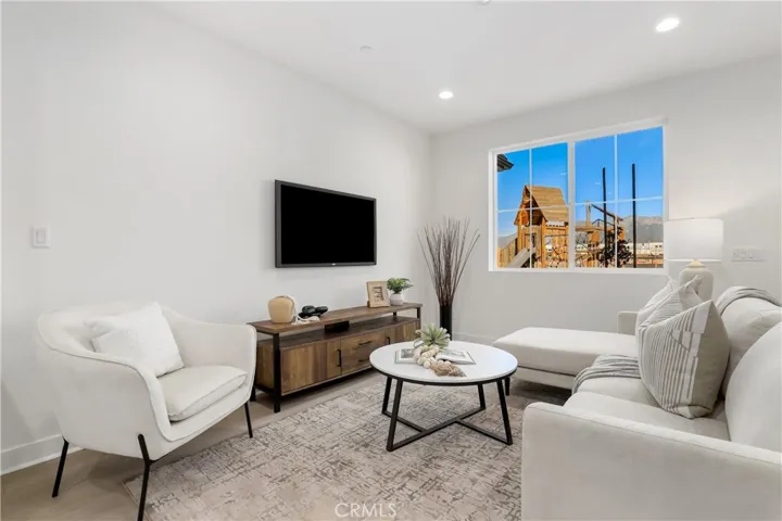 4071 E Peony Paseo, Ontario, California 91761