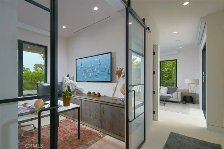 521 Angelita, Corona Del Mar, California 92625