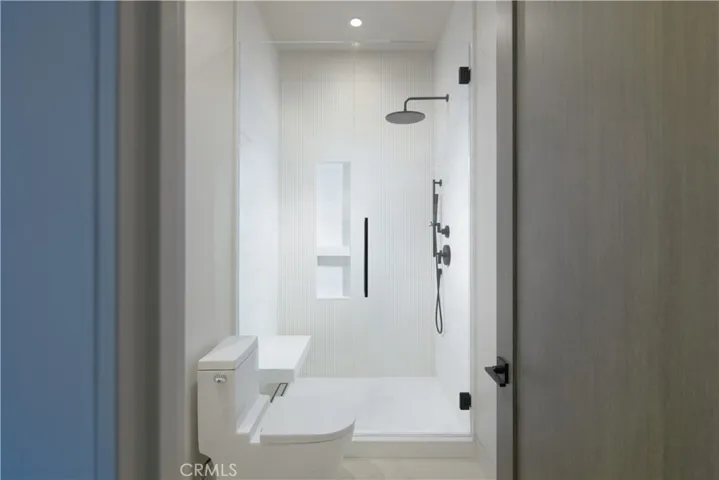 521 Angelita, Corona Del Mar, California 92625