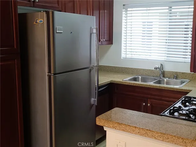 Kitchen 4