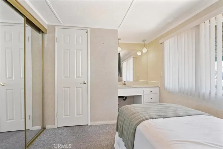 37311 47th St E Unit 187, Palmdale, California 93552