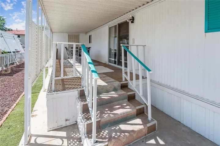37311 47th St E Unit 187, Palmdale, California 93552
