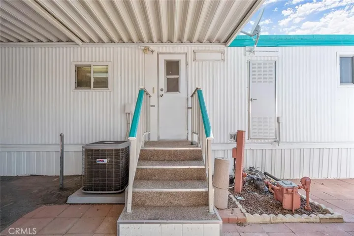 37311 47th St E Unit 187, Palmdale, California 93552