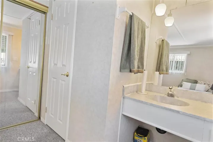 37311 47th St E Unit 187, Palmdale, California 93552