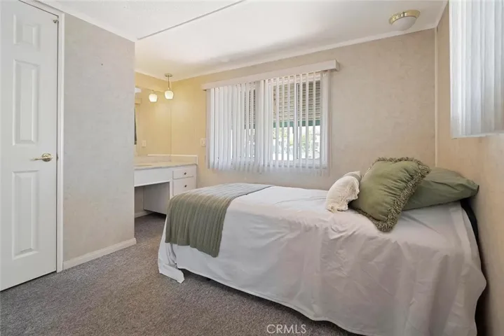 37311 47th St E Unit 187, Palmdale, California 93552