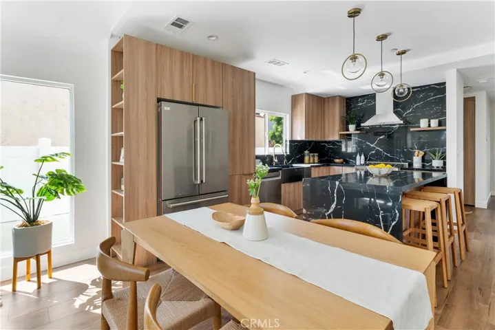 4758 Hickory Street, Los Angeles, California 90016