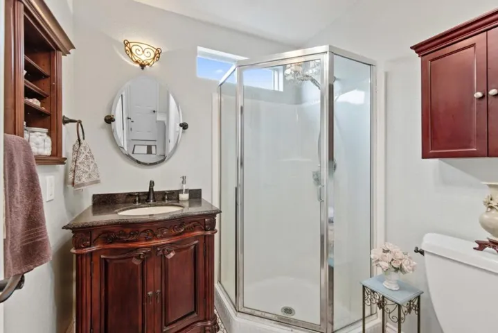 1201 Hemlock Court, Hollister, California 95023