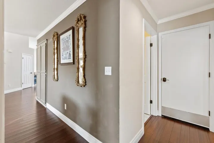 1201 Hemlock Court, Hollister, California 95023