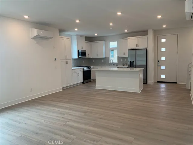 218 Abacus, Irvine, California 92618