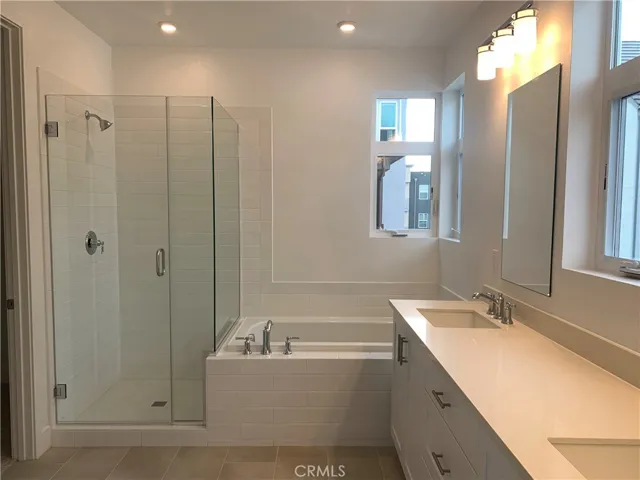 218 Abacus, Irvine, California 92618