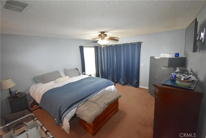 18875 Shoshonee Road, Apple Valley, California 92307