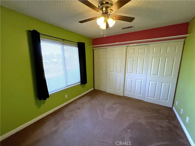 18875 Shoshonee Road, Apple Valley, California 92307
