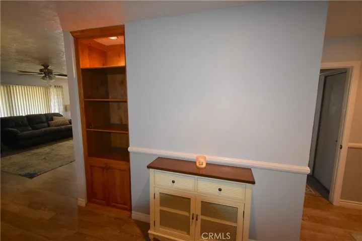 18875 Shoshonee Road, Apple Valley, California 92307