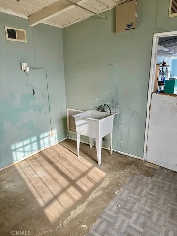 15480 Village Drive, Victorville, California 92394