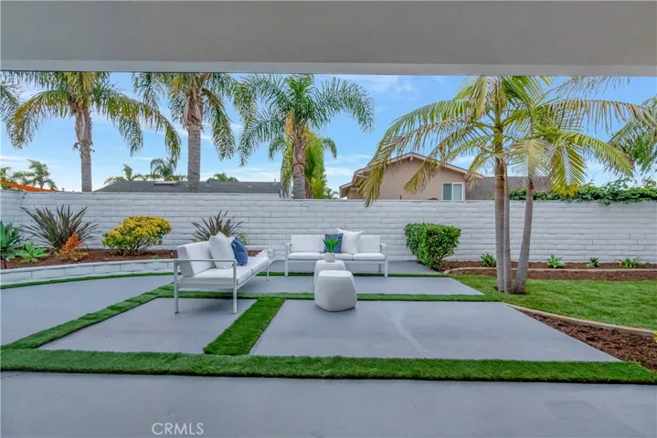 Very Private Yard With Big Sky Views