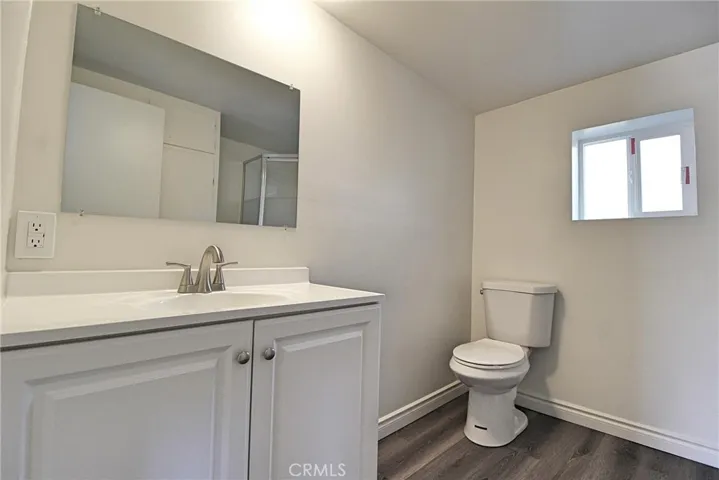 6299 Oak Hill Road, Oak Hills, California 92344