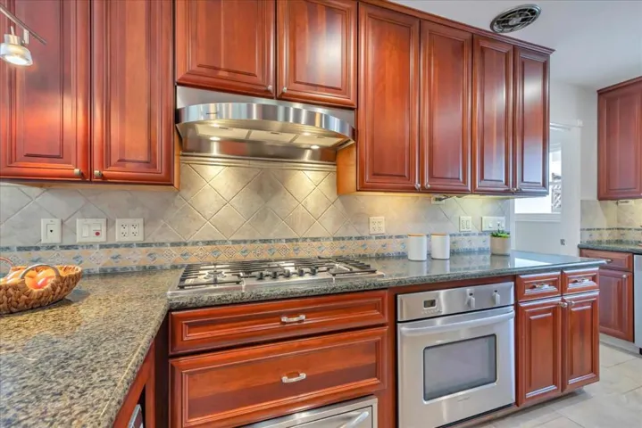 744 S Daniel Way, San Jose, California 95128