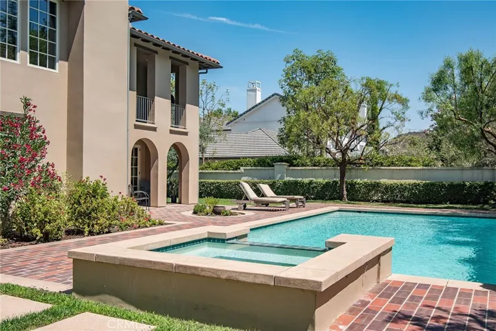 25440 Prado De Las Peras, Calabasas, California 91302