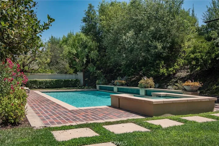 25440 Prado De Las Peras, Calabasas, California 91302