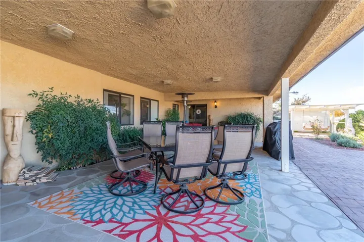 18672 Pacific Street, Hesperia, California 92345