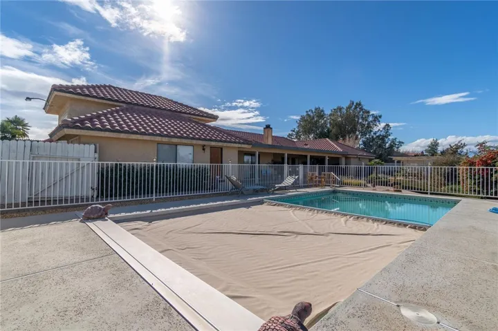 18672 Pacific Street, Hesperia, California 92345